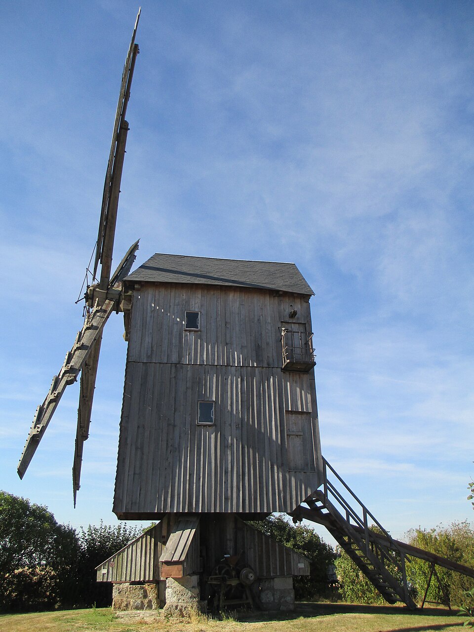 Moulin_à_vent_de_Chesnay_2